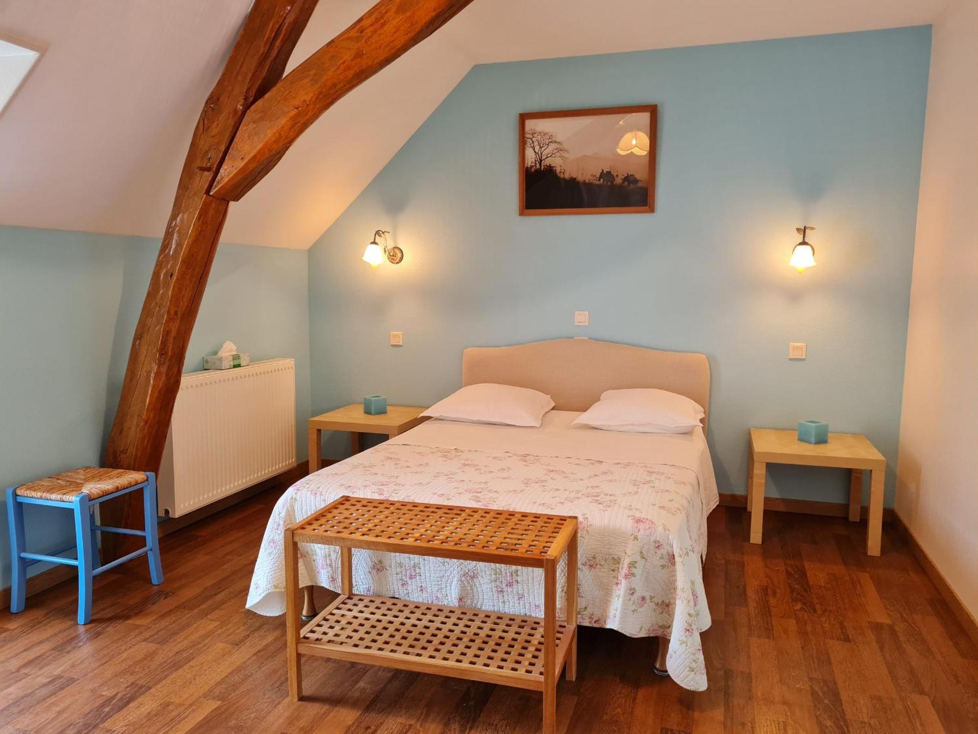 Ferme Renovee Au Calme - 4 Chambres, Petit-Dejeuner Inclu - Fr-1-590-450 Cravant  外观 照片